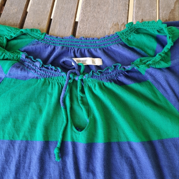 Short sleeve top - Picture 2 of 3